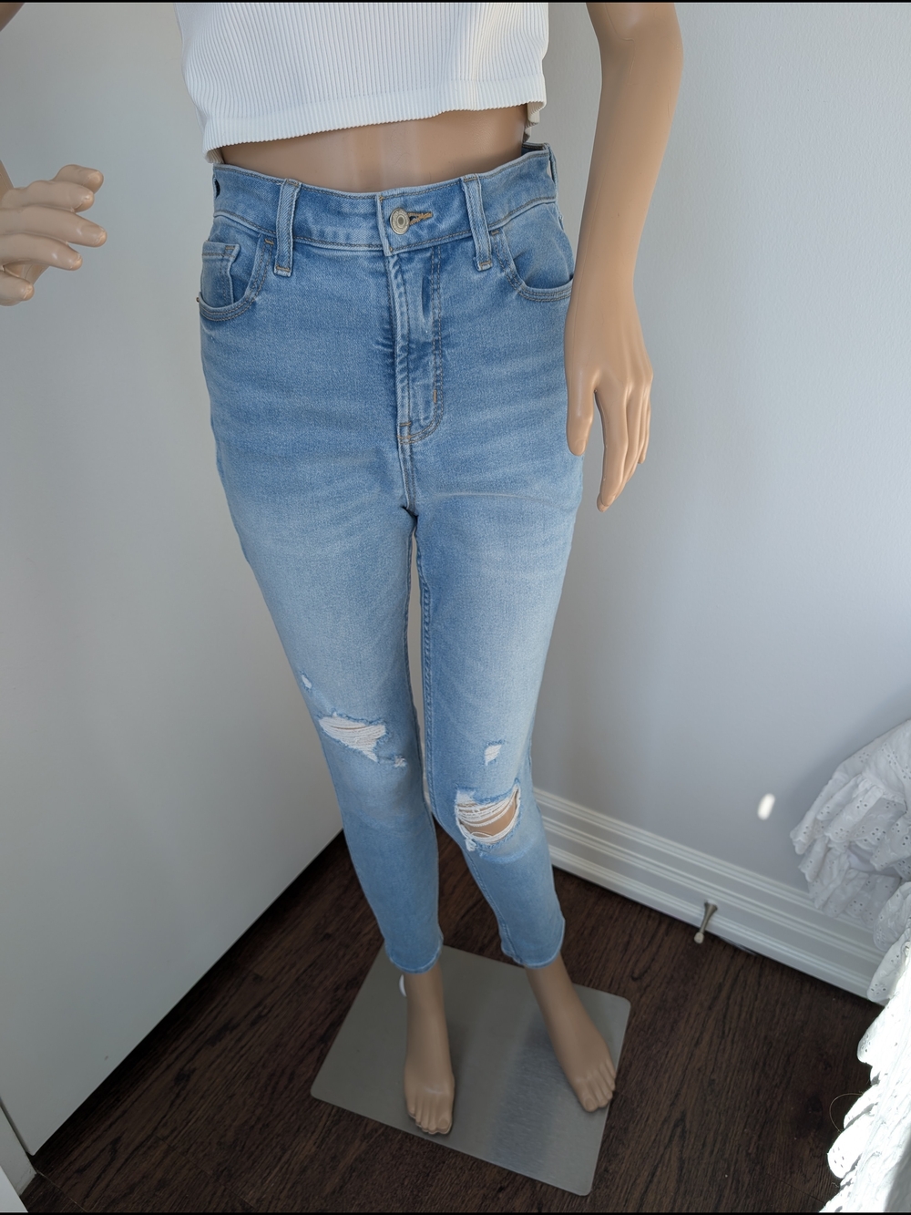 Old Navy Rockstar Super Skinny Jeans